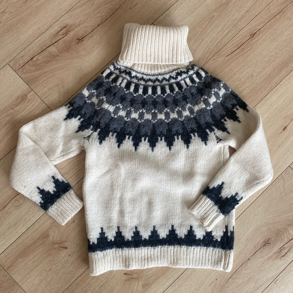 Fair isle knit sweater size XS
